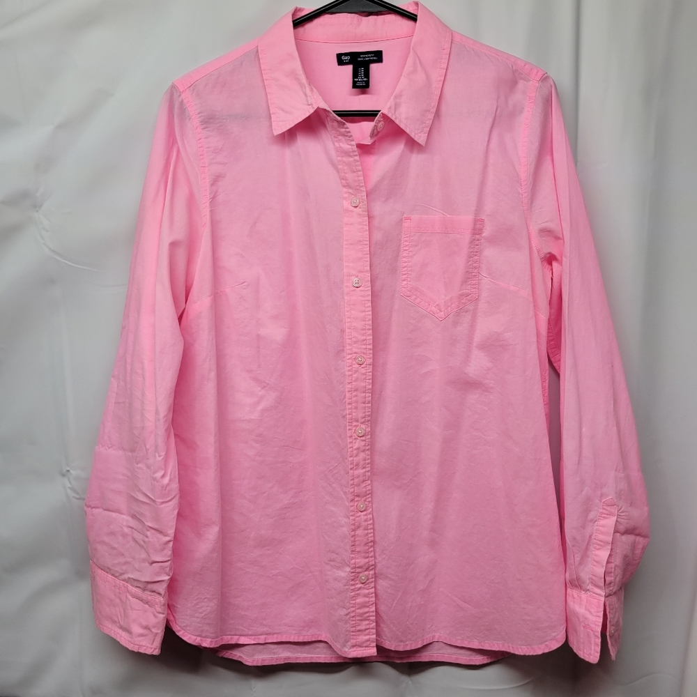 3/$15 Gap Boyfriend fit women's medium